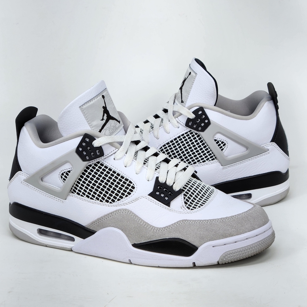 Air Jordan 4 Retro "Military Blacks" Size 13